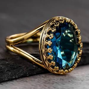 Huitan Luxury Gold Color Women Ring with Shiny Oval Blue CZ Lady Elegant Wedding Classic Accessories Jewelry for Charming Party