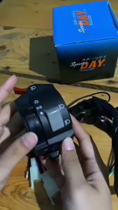 (BISA COD) HOLDER SAKLAR KIRI MERK DAY VIXION HAZARD GRADE A DETAIL MIRIP ORISINIL