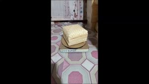 Wadah Makanan dari Anyaman Bambu Model Besek Sokase Ukuran 20 cm x 20 cm