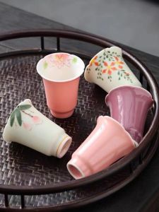 Hand-Painted Ceramic Gongfu Tea Cup Floral Patterned Flower Mouth Owner Cup Modern Chinese Style Tea Set Single Cup Tea Bowl