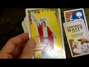 Kartu Tarot Universal Waite Tarot - KZ251