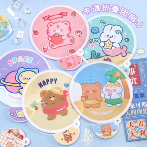 พัดกระดาษพับลายการ์ตูนน่ารัก ขนาดเล็ก พร้อมด้ามจับ น้ำหนักเบา ที่พกพาสะดวก ของขวัญวันเด็ก ของขวัญสร้างสรรค์ กล่องของขวัญสร้างสรรค์