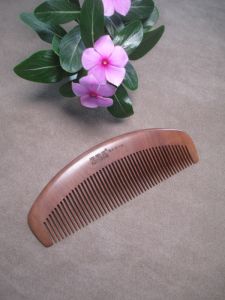 Thảm Mát Mẻ Bằng Gỗ Hồng Đào Dày Nguyên Khối Không Sơn Chống Tĩnh Điện Chống Rụng Tóc Mát Mẻ Cho Tóc Và Da Đầu