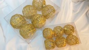 Bola Natal Kawat Gold Emas Glitter Christmas Tree Pohon Natal Gantungan Balls Xmas Dekorasi Party Ornamen KWT