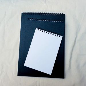 Watercolor paper sketchbook / buku gambar sketsa ukuran A6 A5 B5 (Hitam)