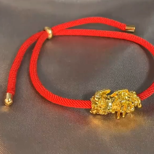 Red Rope 24k Gold Plated Piyao Bracelet Blessed Lucky Charm Chinese FengShui Money Capturer Bracelet Handmade Braided Adjustable Wristband Gift