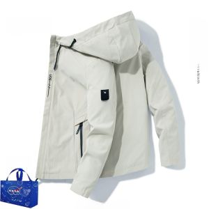 แจ็คเก็ตผู้ชาย NASA ร่วมพัฒนา แจ็คเก็ตฤดูใบไม้ร่วง แจ็คเก็ตมีฮู้ดแบบถอดได้ แจ็คเก็ตแบบมีขนแกะ แจ็คเก็ตแบบลำลองสำหรับกลางแจ้ง แจ็คเก็ตแบบมีซิป แจ็คเก็ตผู้ชาย