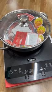 Bếp từ đơn chính hãng Sato Nhật Bản BT042 mặt kính Sapphire chống xước-cảm ứng kèm nồi Innox 304 dày 5 lớp chống dính
