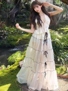 Talented Design Vacation Atmosphere See-through Pleated Hanging Neck Backless Tube Top Half-length Skirt Ensemble Womens Fashion