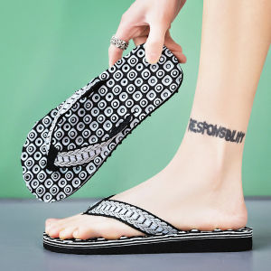 Casual Mens Flip Flops Anti-Slip Personalized Summer Outdoor Slippers Trendy Korean Style 2025 New Model Breathable Slip-On Shoes