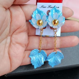 Anting jepit Anting hijab biru Anting tanpa tindik Anting fashion biru muda