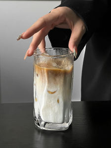 Unique Design Irregular Rain Mist Glass Cup for Coffee Americano Latte Juice Cold Drinks Clear round Shape Glassware from China