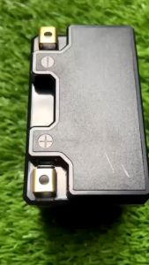 Hộp YT5 - Đựng vừa 4-6 cell 32700 cọc bằng đồng thau