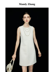 Elegant White Sleeveless Dress