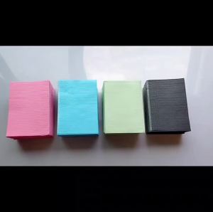 20Pcs Nails Art Cleaning Desk Mat Disposable Clean Pads Non-woven Waterproof Tablecloths Manicure Tool For Nails Care