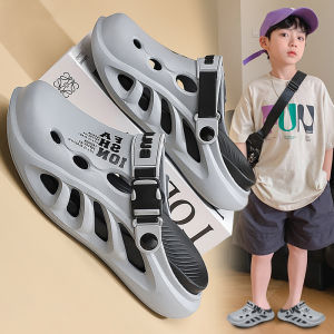 Dép có đế mềm chống trượt cho bé trai