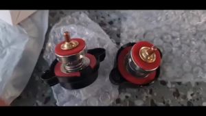 High Pressure Radiator Cap with Thermometer 1.8 Bar Suitable for Honda, Kawasaki, Suzuki, and Yamaha