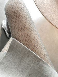 สีเทาเข้ม ผ้าไหม ถุงน่อง ผู้หญิง ตาข่าย กางเกง เซ็กซี่ ฤดูใบไม้ผลิ ฤดูร้อน ตาข่ายตกปลา ถุงน่อง ถุงเท้าชั้นฐานบางป้องกันการสัมผัส ศิลปะ สไตล์