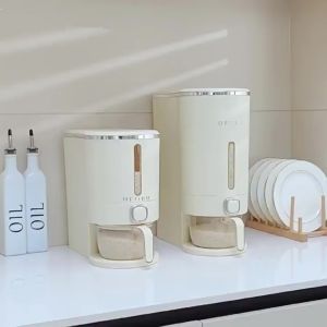 5KG or 10KG Rice Dispenser insect-proof moisture-proof Sealed Rice Storage Container with CUP