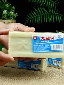 (ซื้อ4แถม2) สบู่ซักผ้าน้ำมันมะพร้าว สบู่ซักผ้า สบู่บ้าพลัง ผลิตภัณฑ์จากธรรมชาติ ไม่มีสารเร่งฟอง ไม่กัดผิว