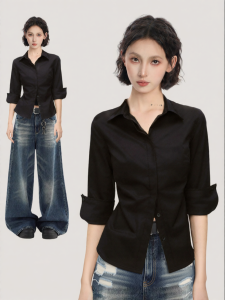 BAIDAIFEI | V-neck Tailored-fit Short Sleeve Cotton Shirt