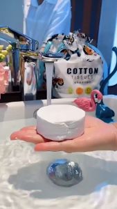 Ready Stock! Disposable Compressed Bath Towel – Travel-Friendly & Ultra Absorbent! ✈️