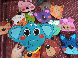 หน้า สัตว์ การ์ตูนน่ารักๆ 1ชุดมี 10ชิ้น งานสื่อกระดาษสีสื่อทำมือ