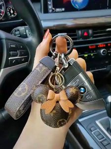 Gantungan Kunci Mobil Berbentuk Mickey Keychain Gantungan Kunci Tas Kulit