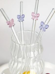 2/6PCS Elegant Butterfly-Shaped Glass Straws & Reusable Drinkware for Bubble Tea Juice Soda Smoothies with Cleaning Brush