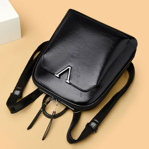 Authentic Leather Tactile Feel Backpack Womens K-style 2023 New Arrival Retro Bags Fashion Large Capacity Ladies Travel Small Backpack