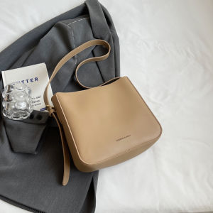 Retro Fashion Water Bucket Bag