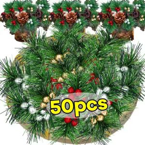 50PCS Artificial Christmas Berries Pine Needles Spray Realistic Berry Garland Tree Wreath Staircase Festive Decor