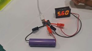 ชาร์จแบตเตอร์รี 3.7V ไฟเข้ามี 2รุ่น (Micro USB /TypeC) 5Volt ไฟออกปรับแรงดันได้ (Step up) ประมาณ 5-27 Volt 1A สำหรับเฟือย Lithium Battery 3.7V และ Step up โปรแกรม 3 ช่อง