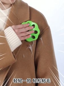 ติดผมสำหรับสัตว์เลี้ยง แปรงกำจัดขนสัตว์, ขนหมา, ขนแมว บนเสื้อผ้า, โซฟา, และที่ต่างๆ #A057