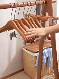 Walnut Anti-slip Thickened Coat Hanger
