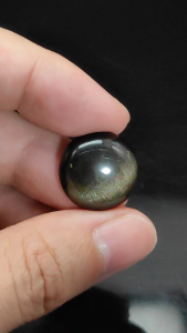 พลอยออบซิเดียน ( Obsidian)น้ำหนัก 17.68 กะรัต 19.82 x 19.83 x 6.66 มิล พลอยแท้ จากประเทศแมคซิโก