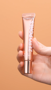O.TWO.O 2psc Makeup Set Makeup Watercolor Liquid Blush Oil Control Primer Base Invisible Pore Soft Focus Make-up Foundation Base for Women