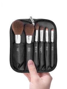 Mini Portable Makeup Brush Set Beginner Eye Lip Brush Full Color Cosmetic Brush Set Powder Blush Eyeshadow Brush Rolypoly