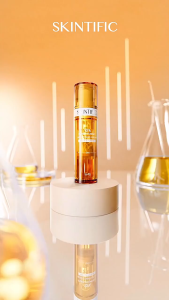 SKINTIFlC - 10% PURE VITAMIN C Fresh Brightening Serum POWDER + LIQUID| Mencerahkan Dark Spot Tumpas Komedo Anti Aging Tone Up Whitening