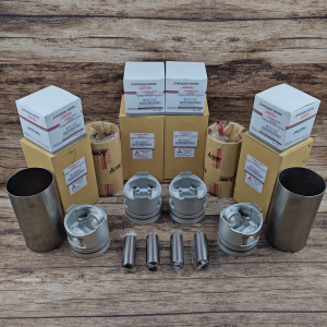 PISTON SEHER + LINER FURING 1SET MITSUBISHI L300 DISEL DIESEL NEW BARU STD