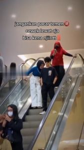 ERND Parfum Cowok LUCKY | Fresh Mewah Elegant | Farfum Parfume Laki Remaja Pria Wanginya Tahan Lama 24 48 Jam Segar Ninggalin Jejak dan Viral di Tiktok 2023 Jayrosse Bikin Cewek Tempel Nafsu Inspired by Paco Rabanne 1 One Million Lucky Original