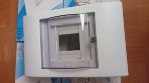 Tủ Aptomat âm tường Ekit 2/4 - Tủ chứa được 1 - 4 át đơn hoăc 2 át đôi