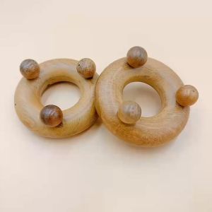 Dụng Cụ Vòng Day Ấn Huyệt Babi Gỗ Bách Xanh Thơm 2 Mặt