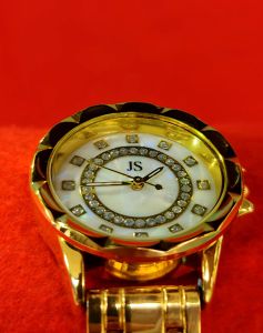 Jam Tangan Wanita Js Model Terbaru 2023 Terlaris Kualitas Terbaik Mewah Awet Dan Kuat Tahan Lama bisa bayar di tempat (COD) fashion wanita korea imut