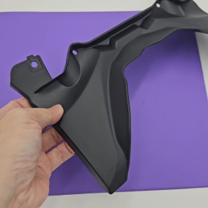 YAMAHA R15 VVA V3 COVER CENTER BODY BK6-F171X-00 COVER SIDE 6 100% ORIGINAL