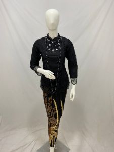 TERBARU STELAN KEBAYA KUTU BARU TULLE BROKAT LAPISAN FURING MIX PAYET MUTIARA-SATU SET KEBAYA MODERN MODEL KUTU BARU