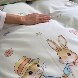 Ready Stock Cute Pink Plaid Bedding Set 4PCS | Skin-Friendly & Cooling | Free Shipping + Fast Send Out + Buy More Save More