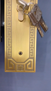 [QUÀ TẶNG ĐI KÈM] KHÓA CỬA ĐẠI SẢNH VIỆT TIỆP GIẢ CỔ  LẮP CỬA GỖ CỬA THÉP VÂN GỖ CỬA SẮT. HÀNG KHÓA VIỆT TIỆP CHÍNH HÃNG.