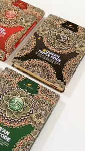 Alquran Kecil Al Quran Triple Kode Ukuran A5 / Terjemah Transliterasi Tajwid Warna Buku Al Quran Warna Hitam Biru Hijau Merah Pustaka Baru Press Al Quran - Lazada