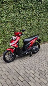 STRIPING STICKER LES LIS POLET honda beat karbu 2008 merah list body standar Mahkota Stiker